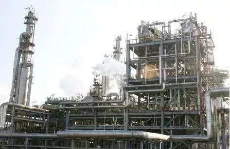 px挺價,滌綸長絲產(chǎn)銷又爆了 布老板囤不囤貨 聚酯工廠與織造企業(yè)的博弈正在展開